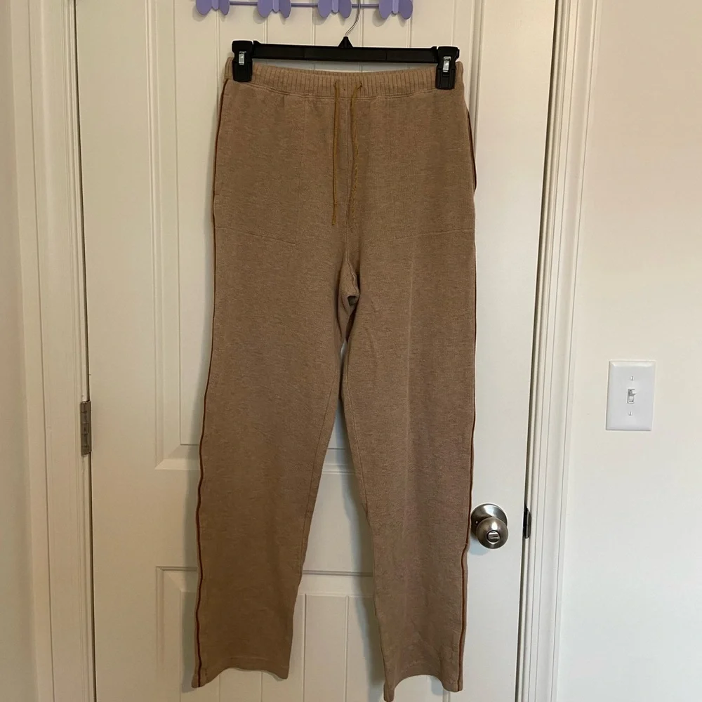 Liz Claiborne women’s tan soft knit‎ drawstring pocket sweatpants lounge small
